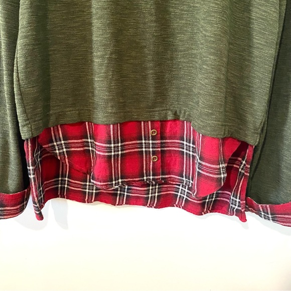 Doe and Rae Pullover Top Medium - Picture 3 of 9